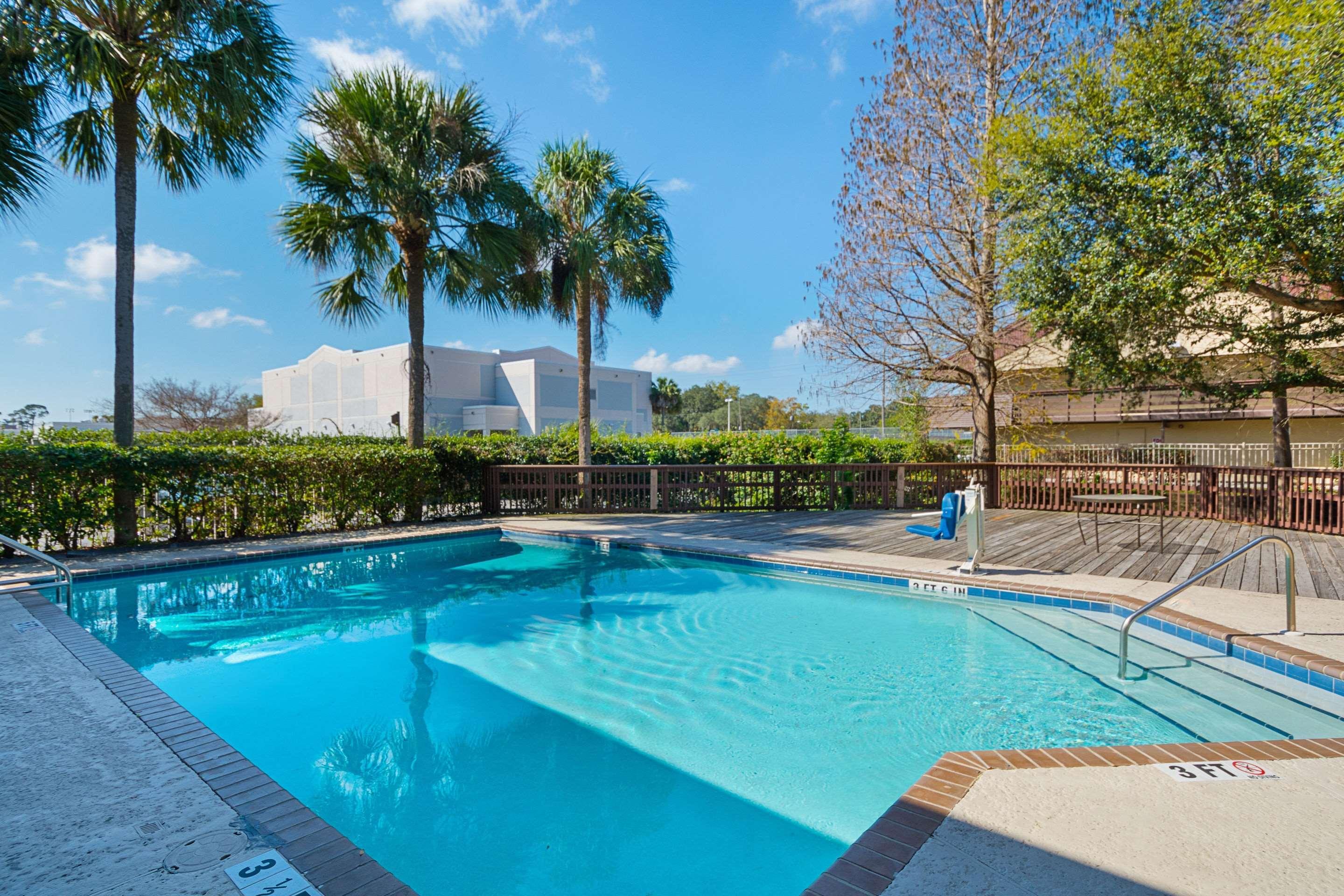 Bay Inn On Busch Tampa Exteriér fotografie
