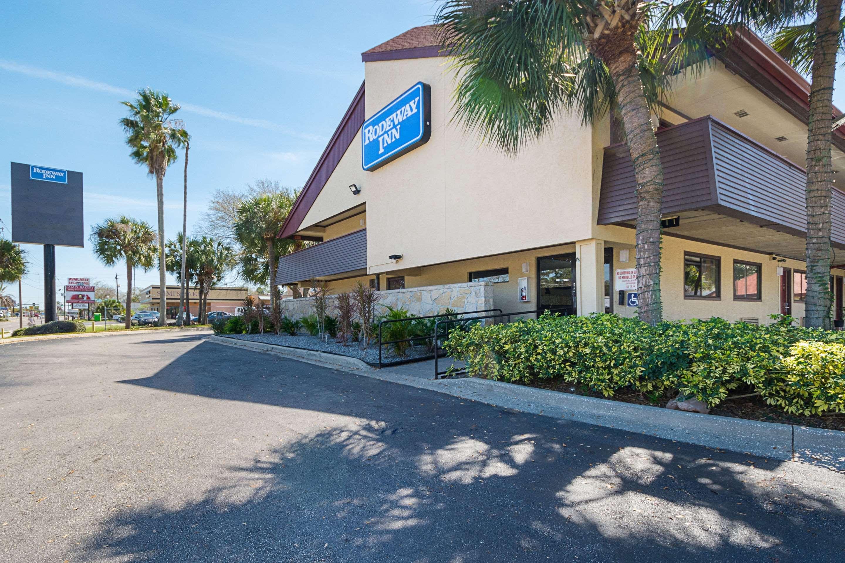 Bay Inn On Busch Tampa Exteriér fotografie